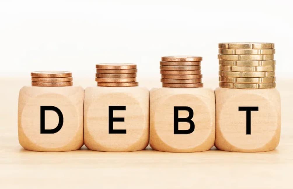 10-tips-for-managing-credit-card-debt-effectively