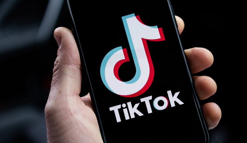 Alat-Terbaik-untuk-Mengembangkan-Konten-di-Media-Sosial-TikTok